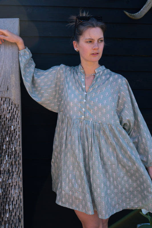 Sand Dollar Dress - Mini